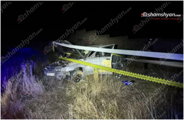 Սևան-Մարտունի-Գետափ ճանապարհին «Լադա»-ն դուրս է եկել ճանապարհի երթևեկելի գոտուց, բախվել հողաթմբերին, քարերին և հայտնվել դաշտում. կան տուժածներ